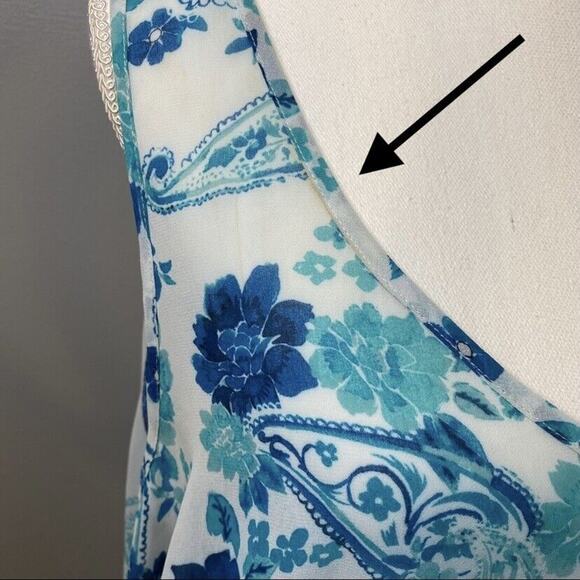 Torrid Floral Paisley Sheer Chiffon Tank Hi-Lo Top Plus Size 1X - Picture 4 of 5